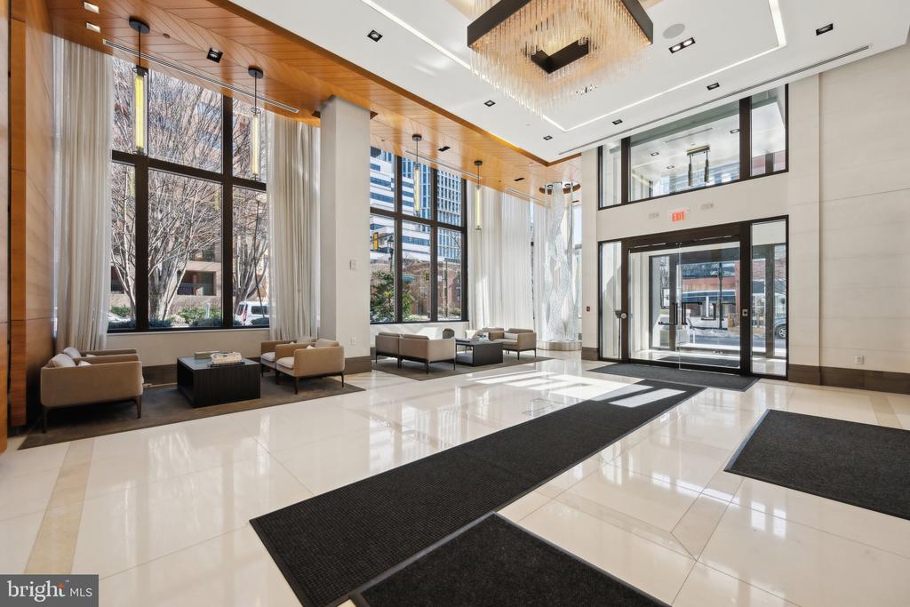 4901 HAMPDEN LANE Unit: 305