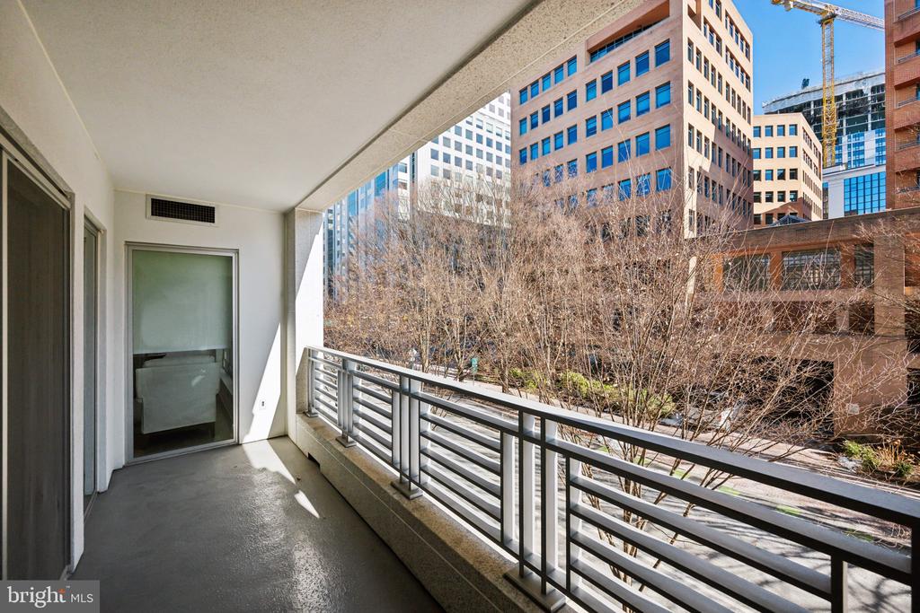 4901 HAMPDEN LANE Unit: 305