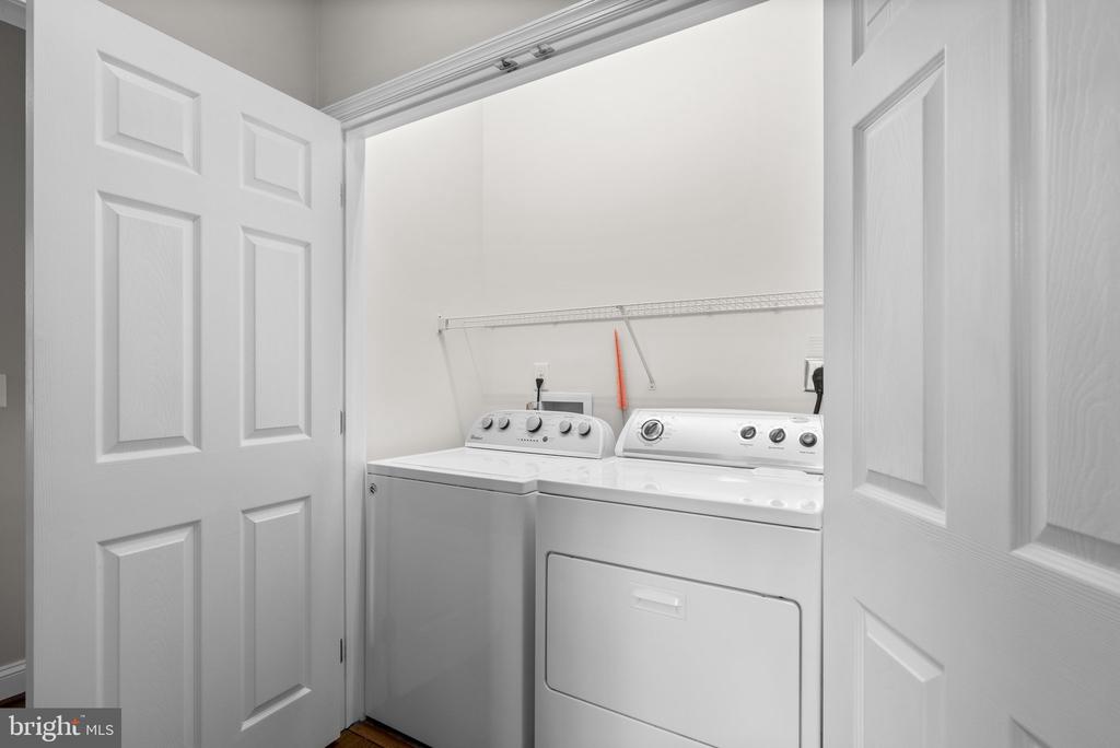 7 BOOTH STREET Unit: 102