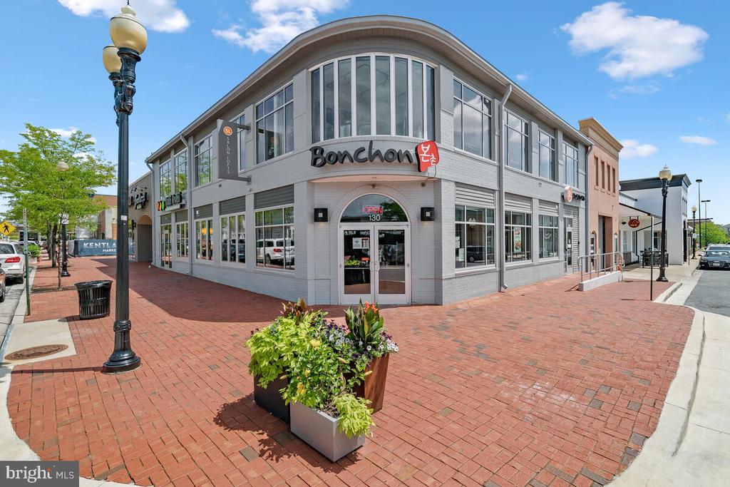 7 BOOTH STREET Unit: 102