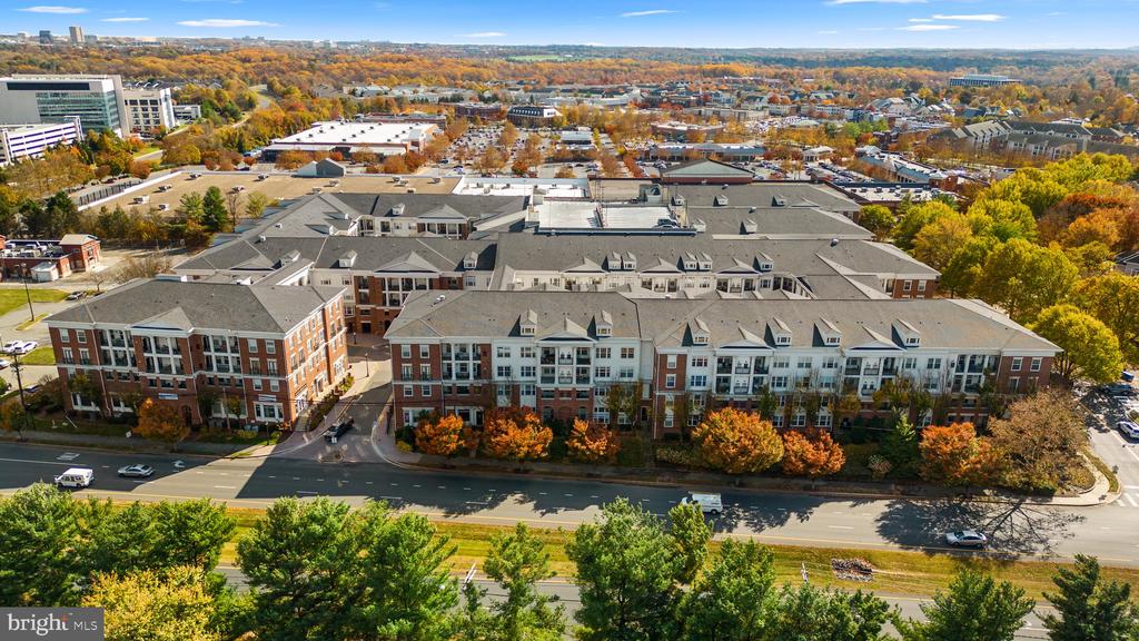 7 BOOTH STREET Unit: 102