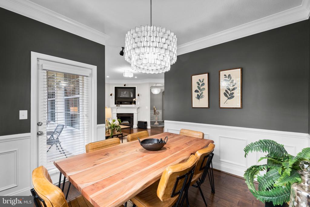 7 BOOTH STREET Unit: 102