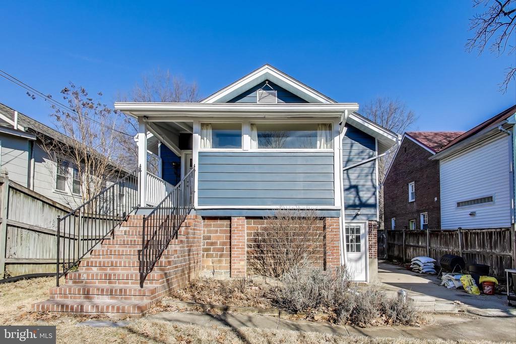 804 GIST AVENUE