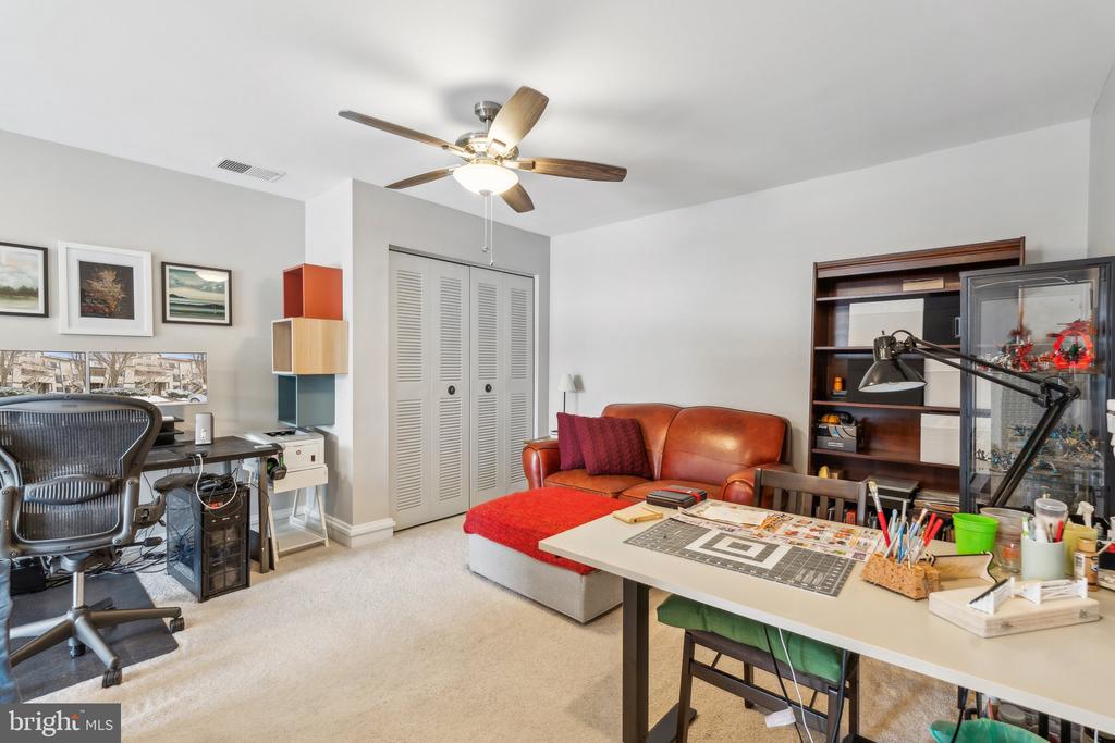 10108 HELLINGLY PLACE Unit: 300