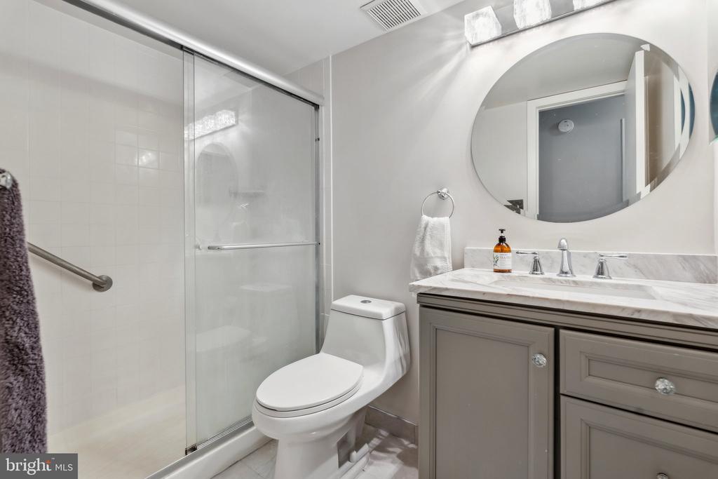 10108 HELLINGLY PLACE Unit: 300