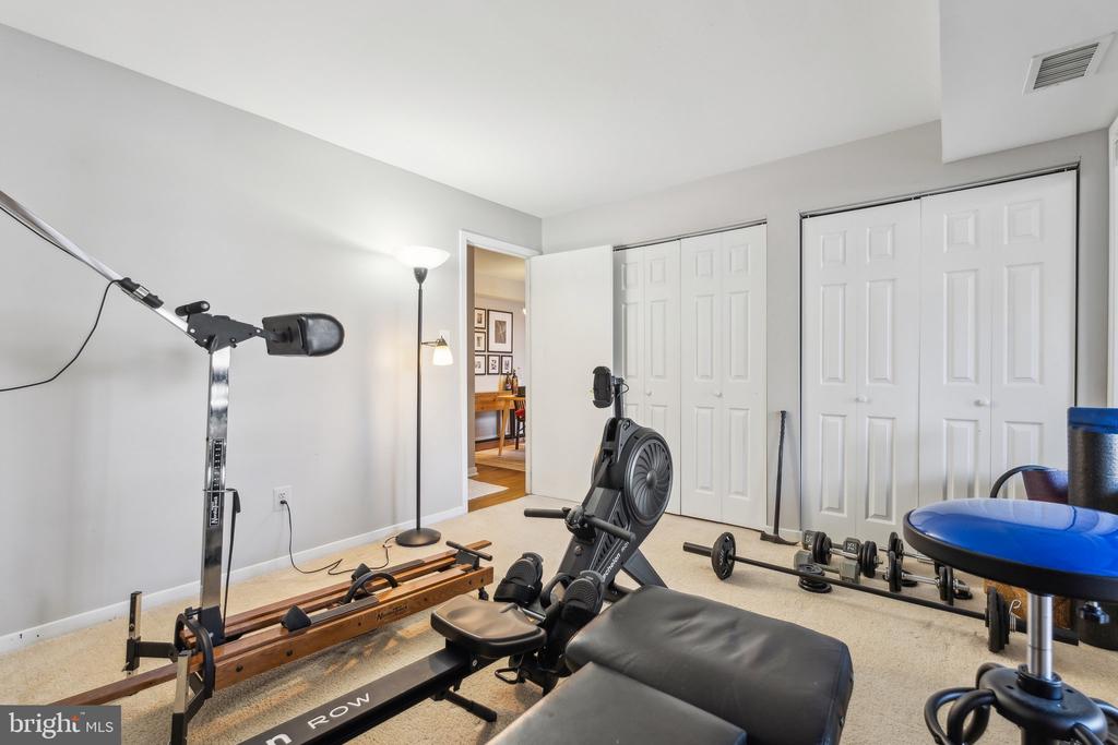 10108 HELLINGLY PLACE Unit: 300