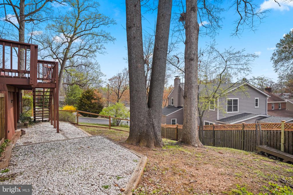 322 PENWOOD ROAD