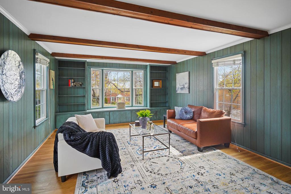 322 PENWOOD ROAD