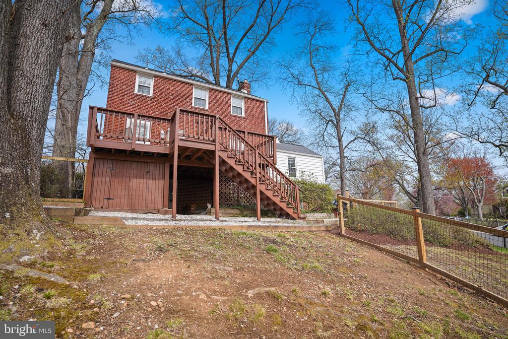 322 PENWOOD ROAD