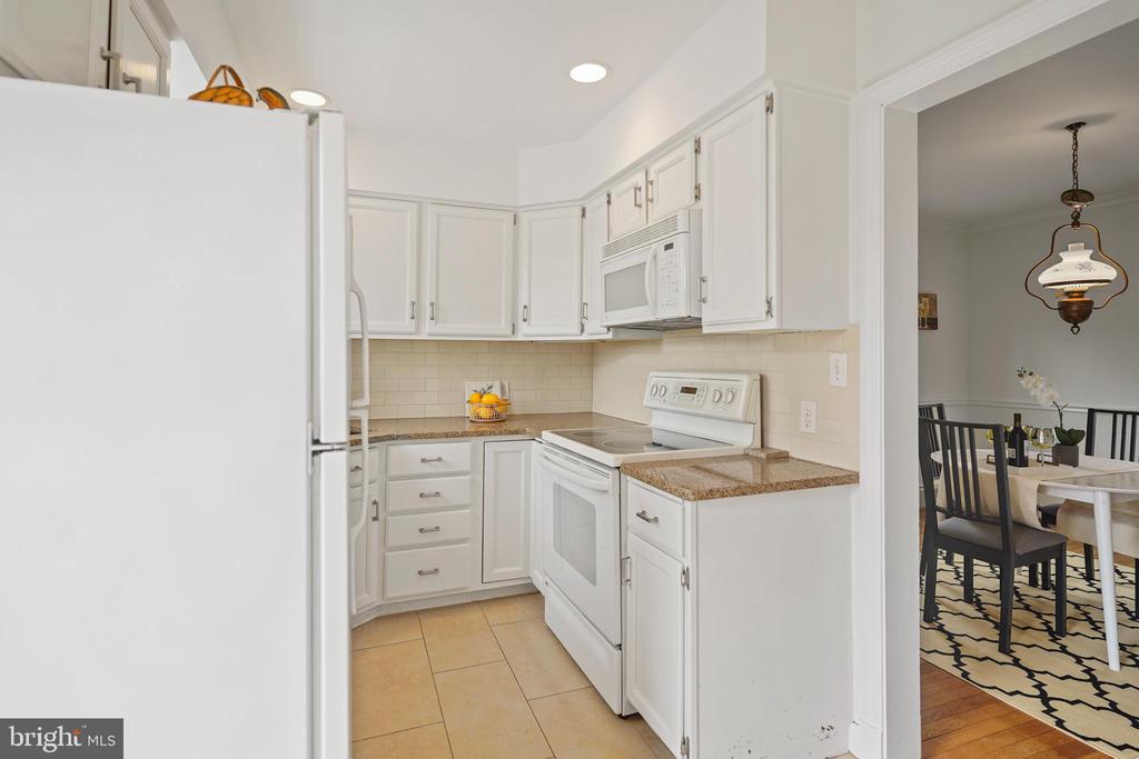 322 PENWOOD ROAD