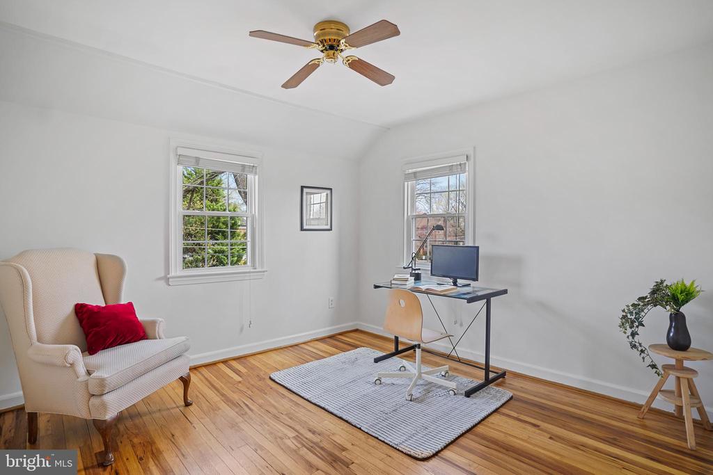 322 PENWOOD ROAD