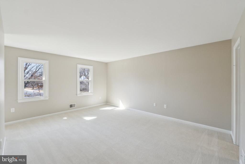 13509 ANNDYKE PLACE
