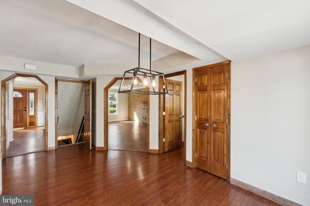 13509 ANNDYKE PLACE