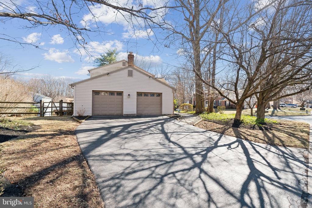 13509 ANNDYKE PLACE