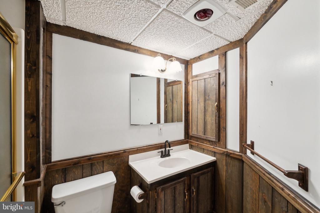 13509 ANNDYKE PLACE