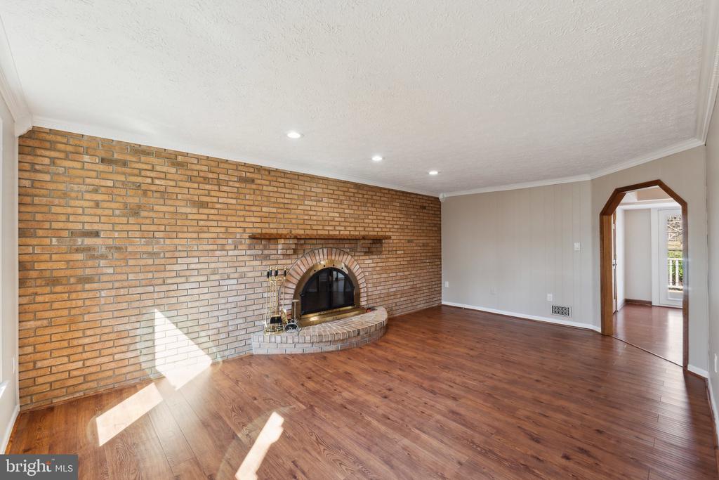 13509 ANNDYKE PLACE
