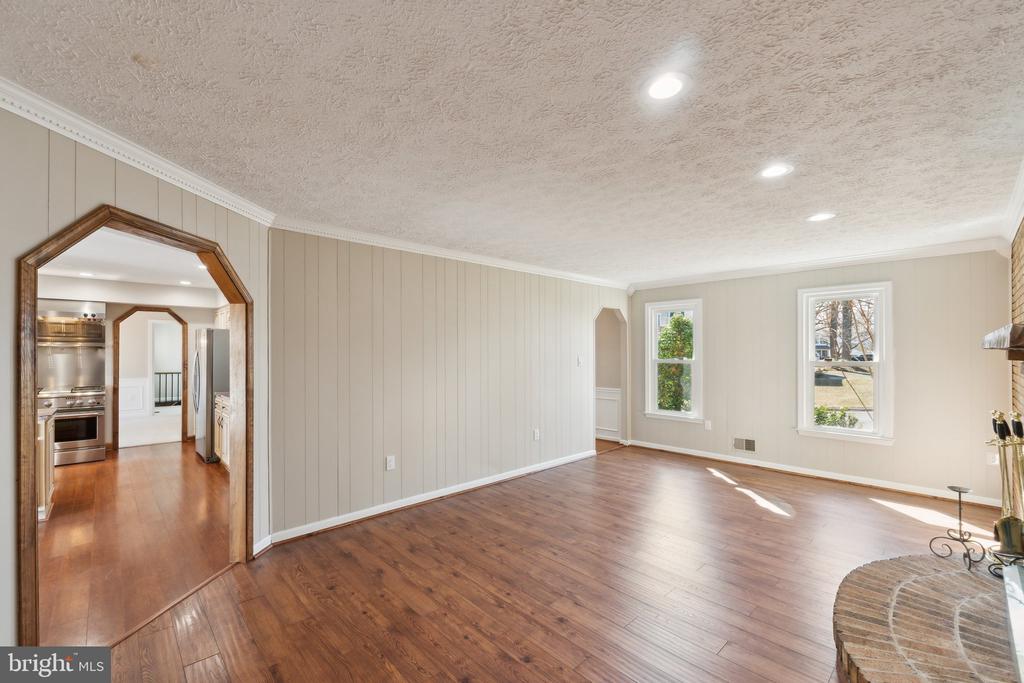 13509 ANNDYKE PLACE