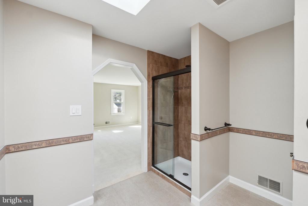 13509 ANNDYKE PLACE