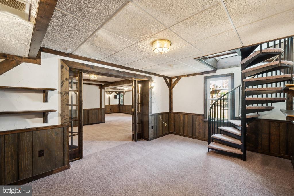 13509 ANNDYKE PLACE