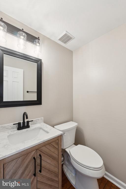 13509 ANNDYKE PLACE