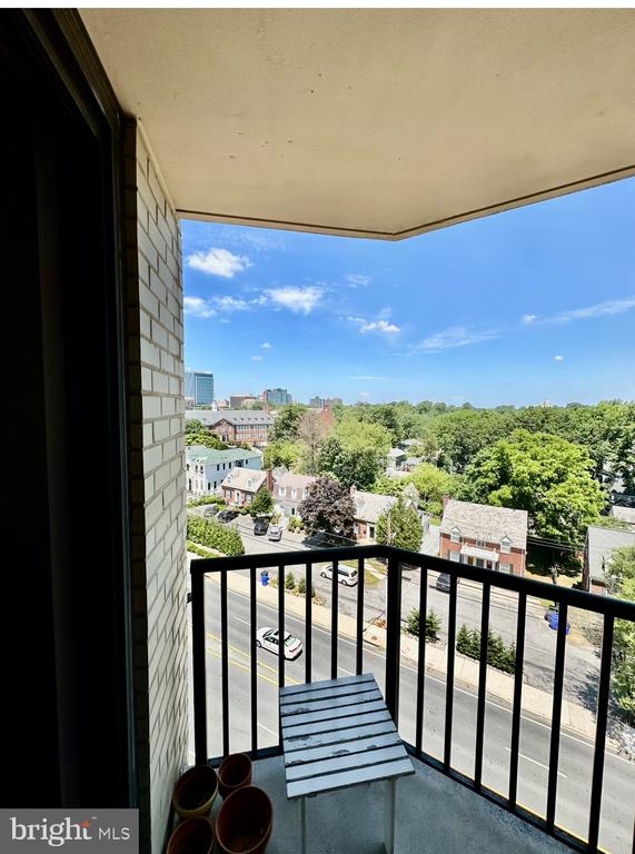 4242 E WEST HWY Unit: 810