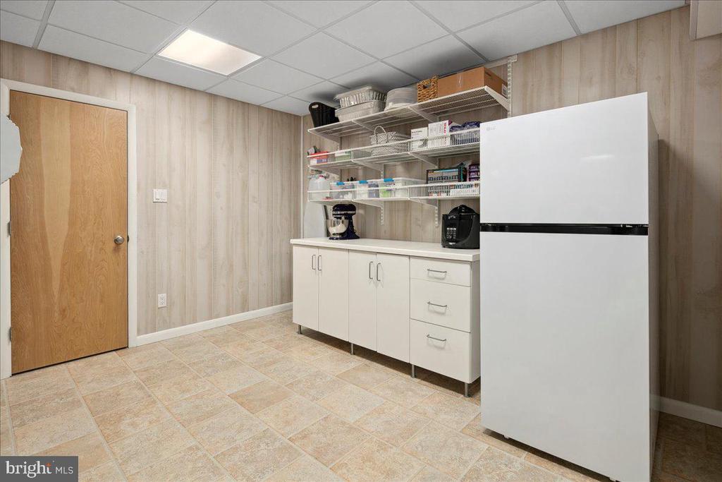 11136 POWDER HORN DRIVE