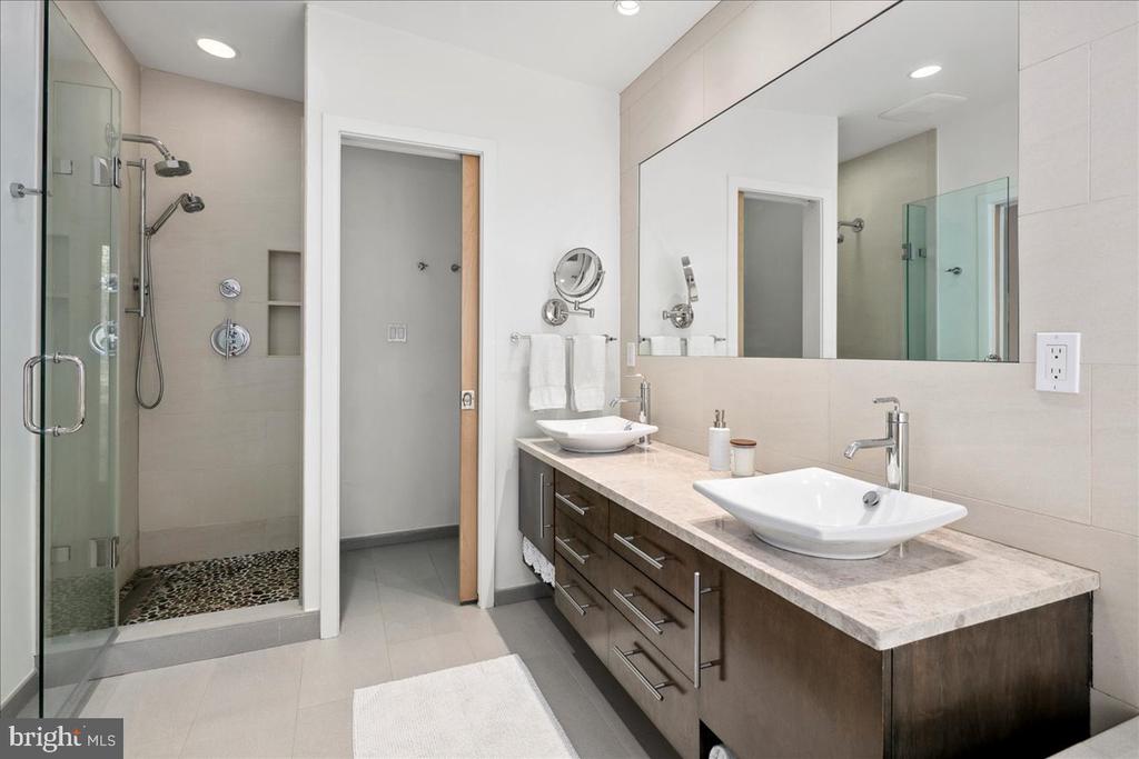 11136 POWDER HORN DRIVE