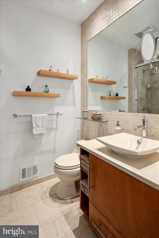 11136 POWDER HORN DRIVE