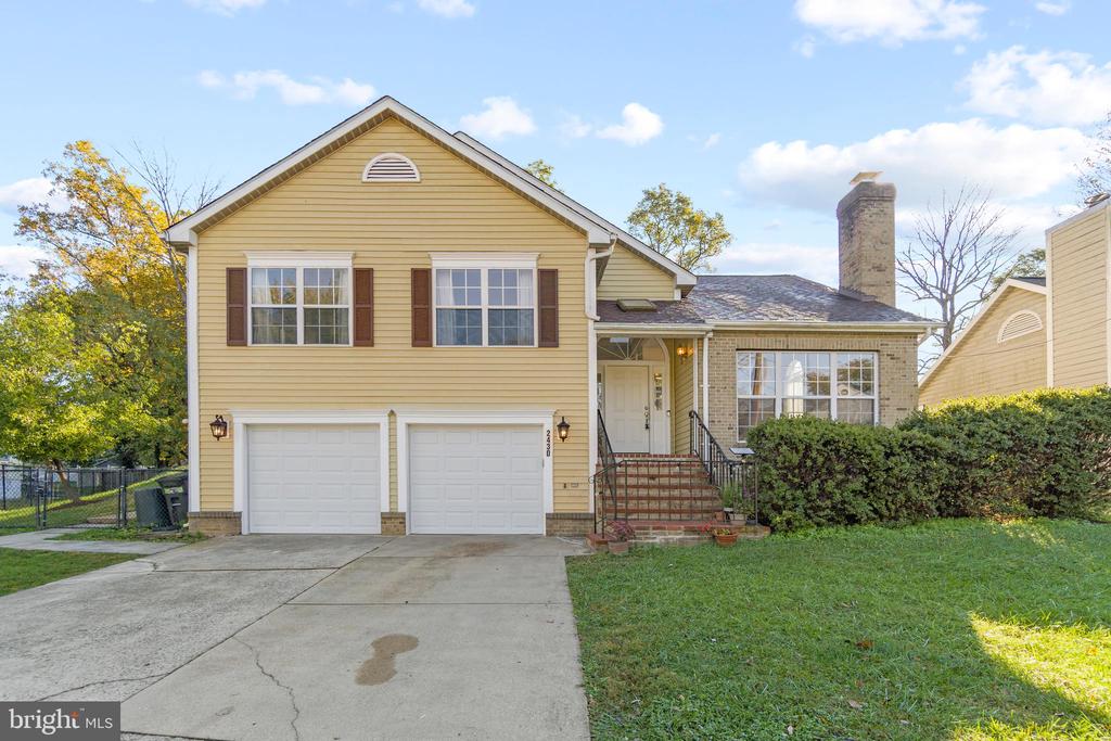 2430 LYTTONSVILLE ROAD
