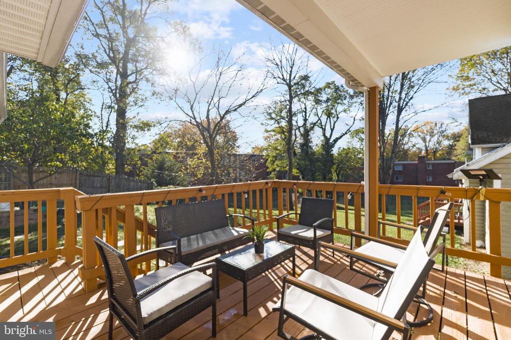 2430 LYTTONSVILLE ROAD