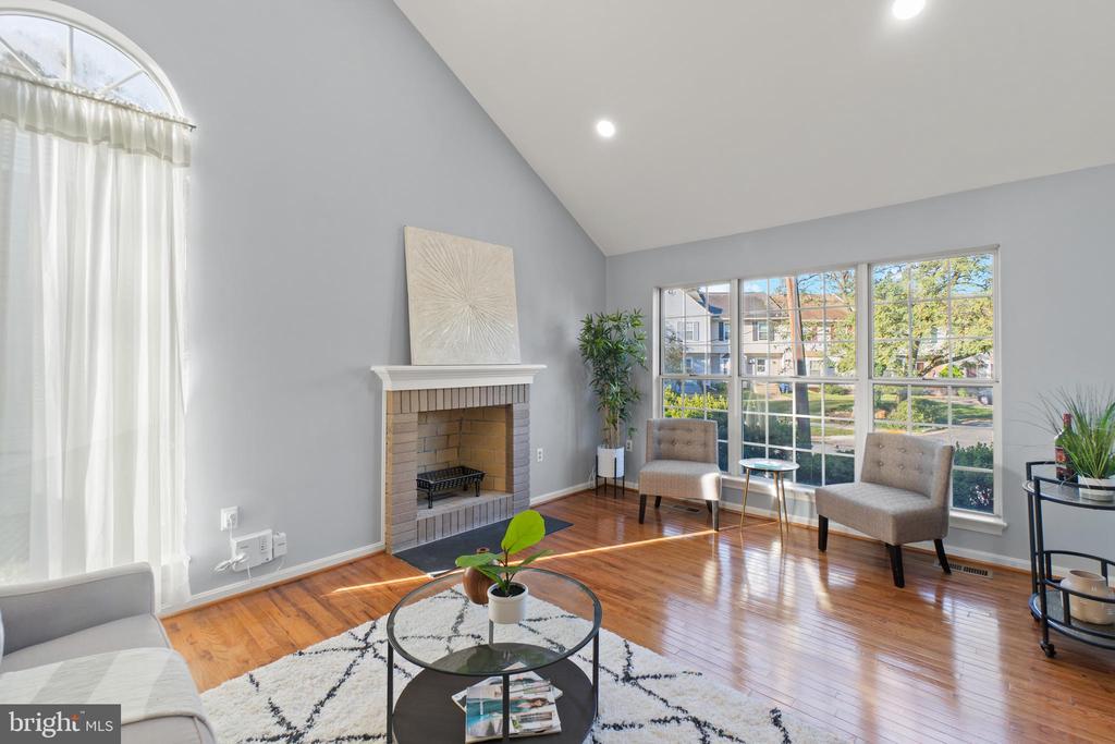 2430 LYTTONSVILLE ROAD