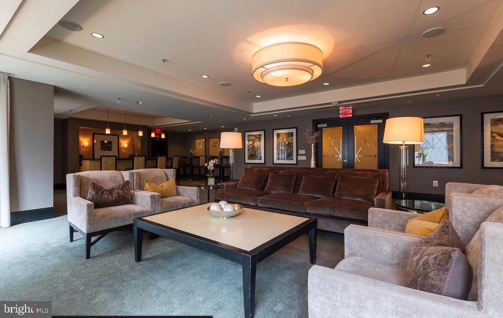 7710 WOODMONT AVENUE Unit: 613