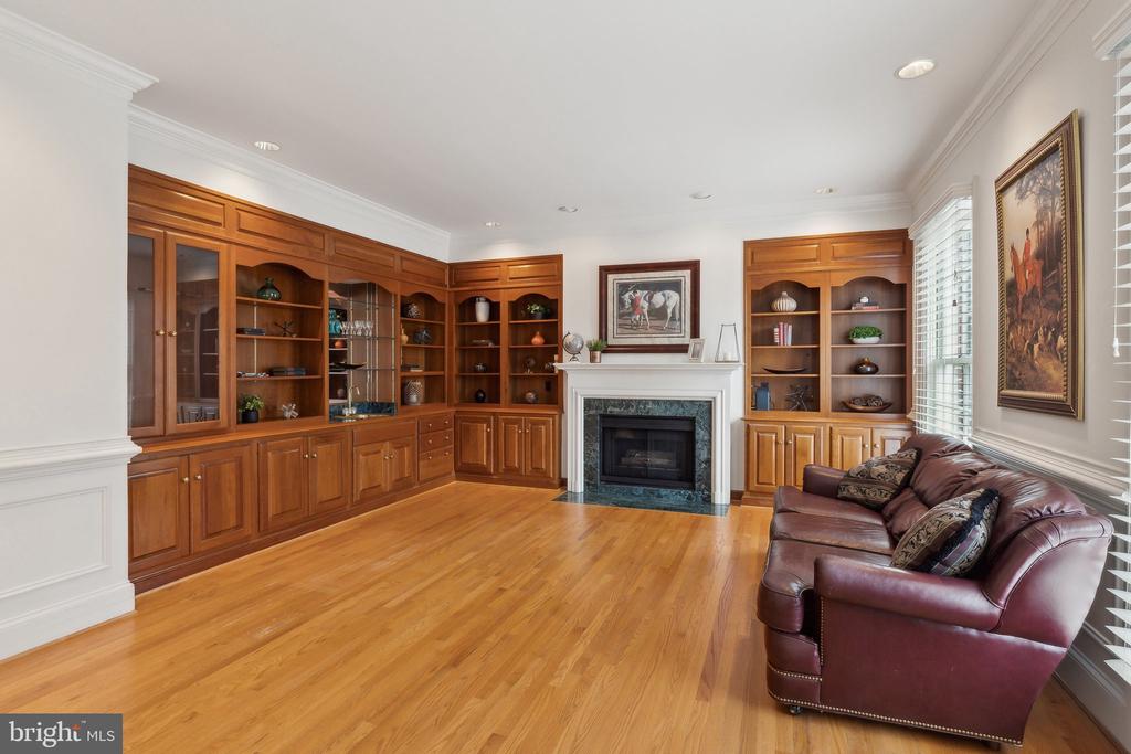 14910 SPRING MEADOWS DRIVE