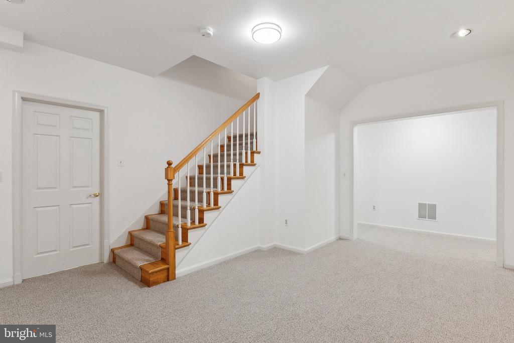14910 SPRING MEADOWS DRIVE