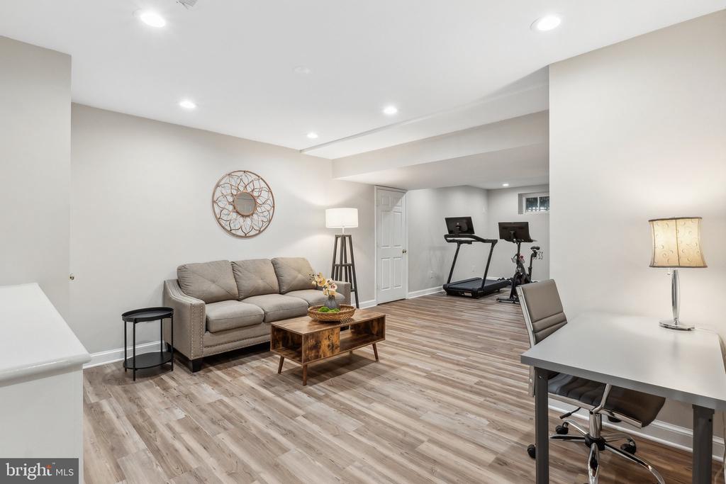 13521 HADDONFIELD LANE