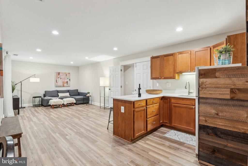13521 HADDONFIELD LANE