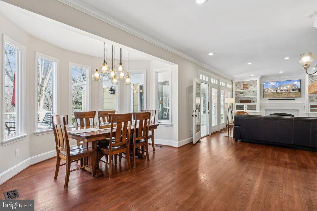 13521 HADDONFIELD LANE