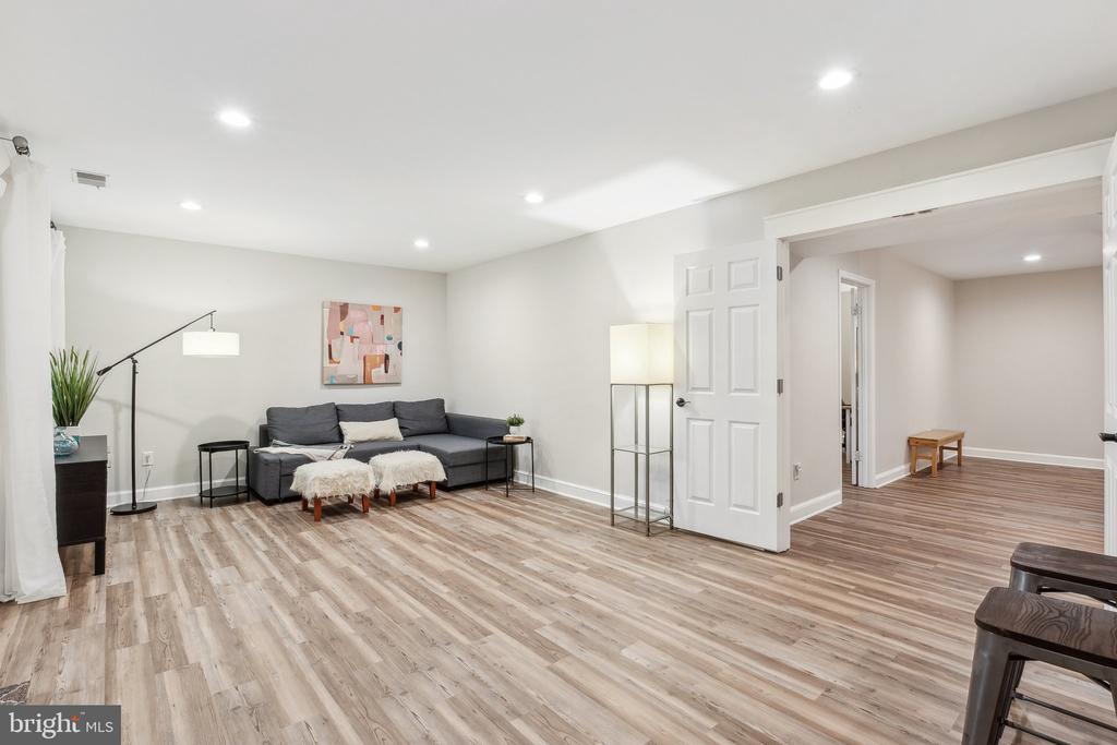 13521 HADDONFIELD LANE
