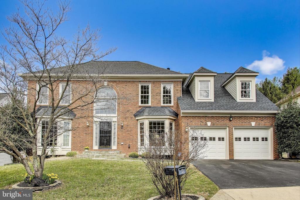 5 ARGOSY COURT