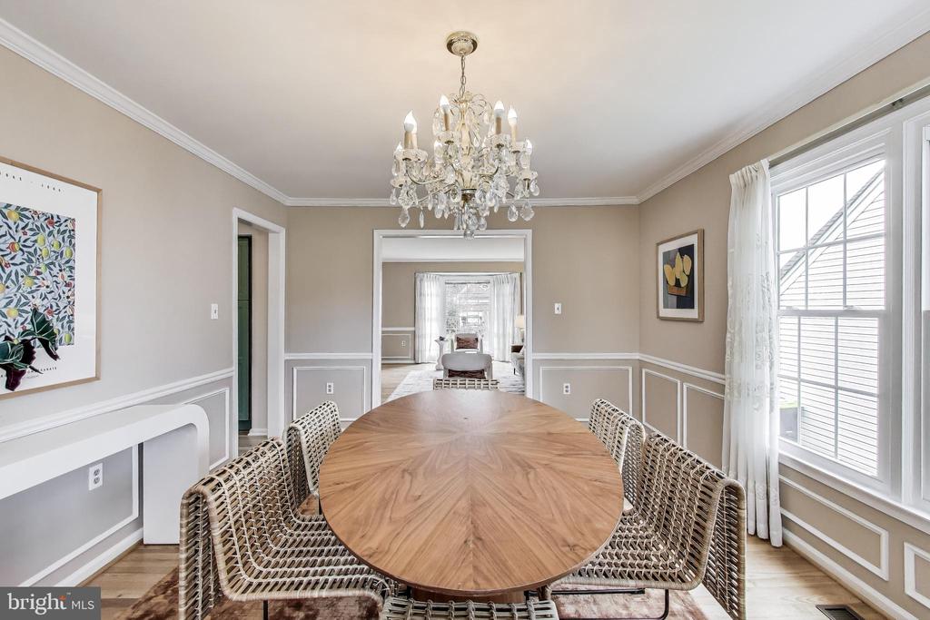 5 ARGOSY COURT