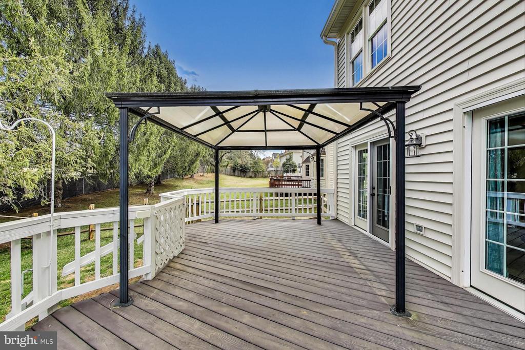 5 ARGOSY COURT