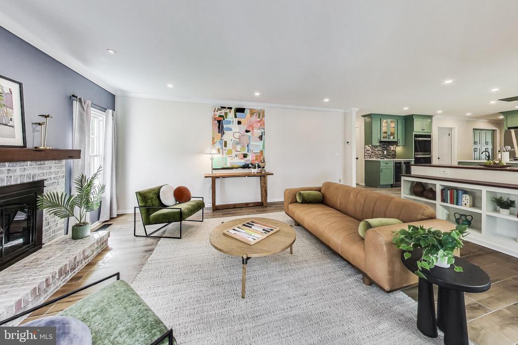 5 ARGOSY COURT