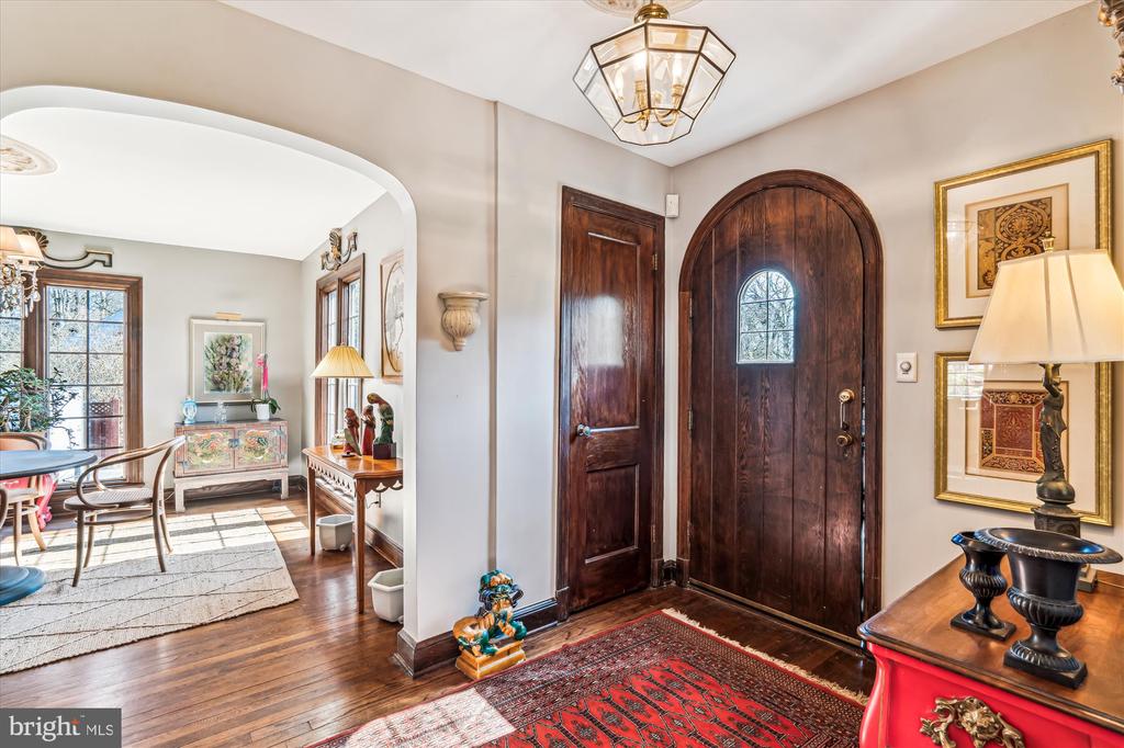 10545 SWEETBRIAR PARKWAY