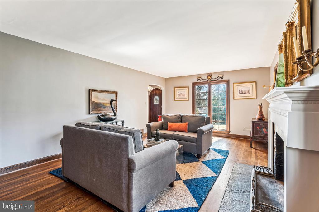 10545 SWEETBRIAR PARKWAY