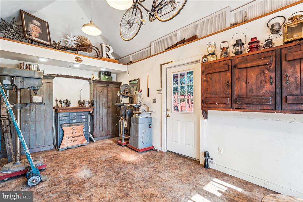 10545 SWEETBRIAR PARKWAY