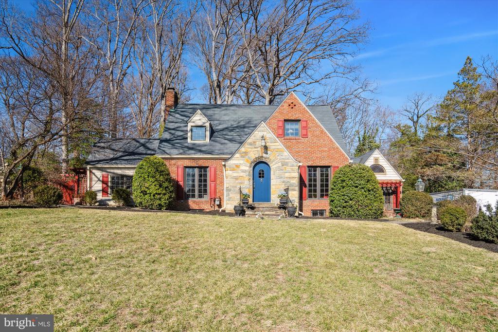 10545 SWEETBRIAR PARKWAY