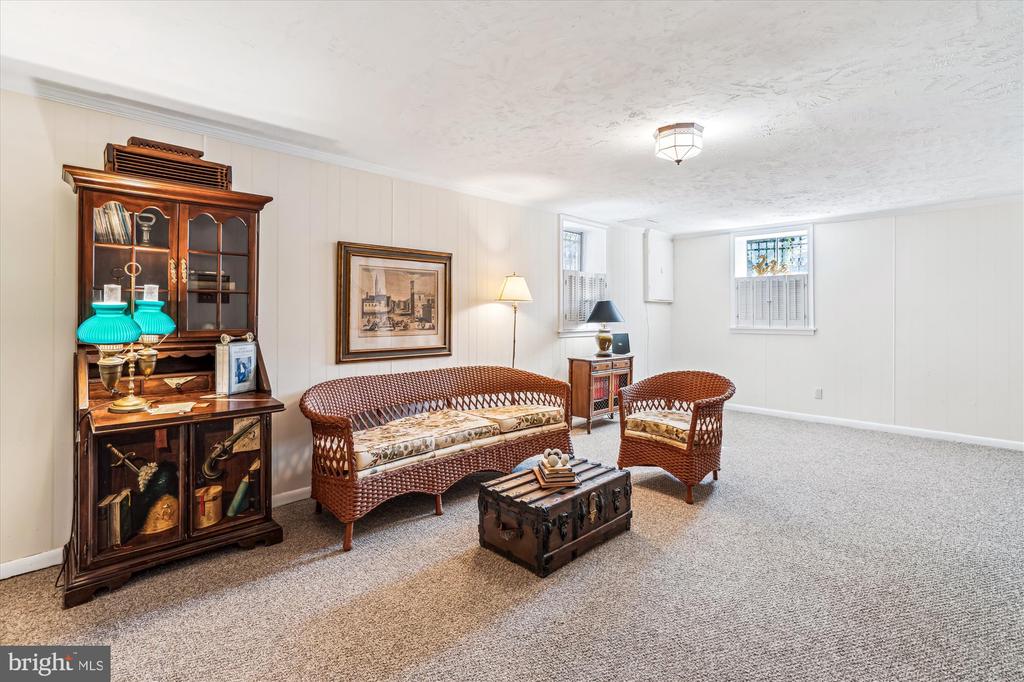 10545 SWEETBRIAR PARKWAY
