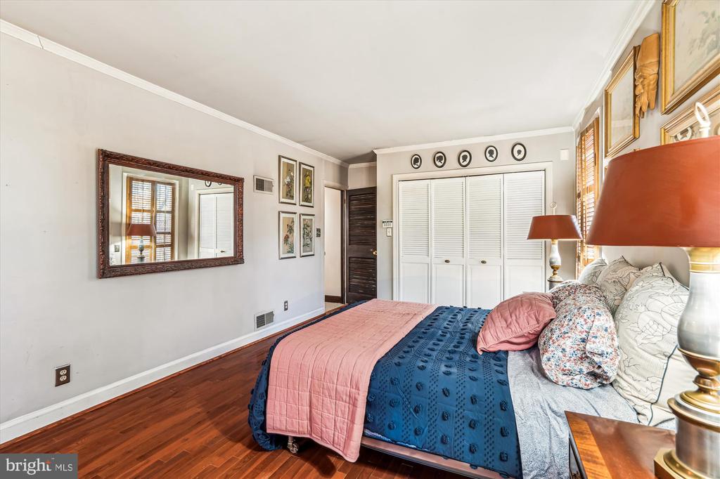 10545 SWEETBRIAR PARKWAY