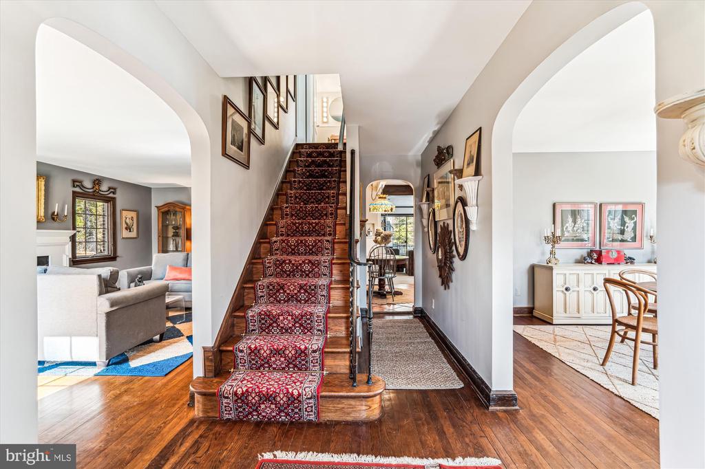 10545 SWEETBRIAR PARKWAY