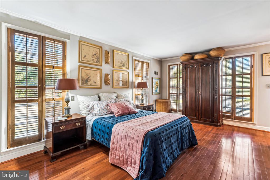 10545 SWEETBRIAR PARKWAY